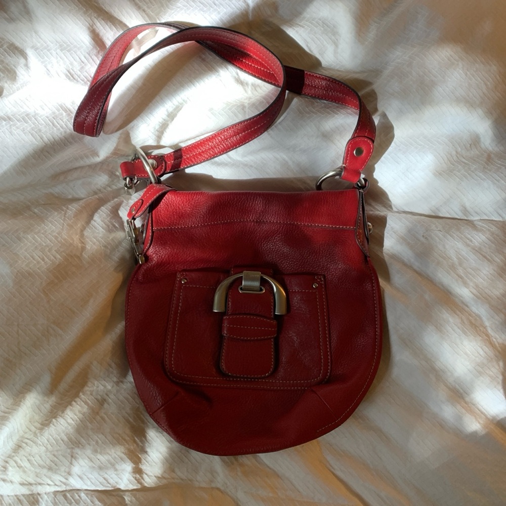 B. Makowsky Red Crossbody Bag